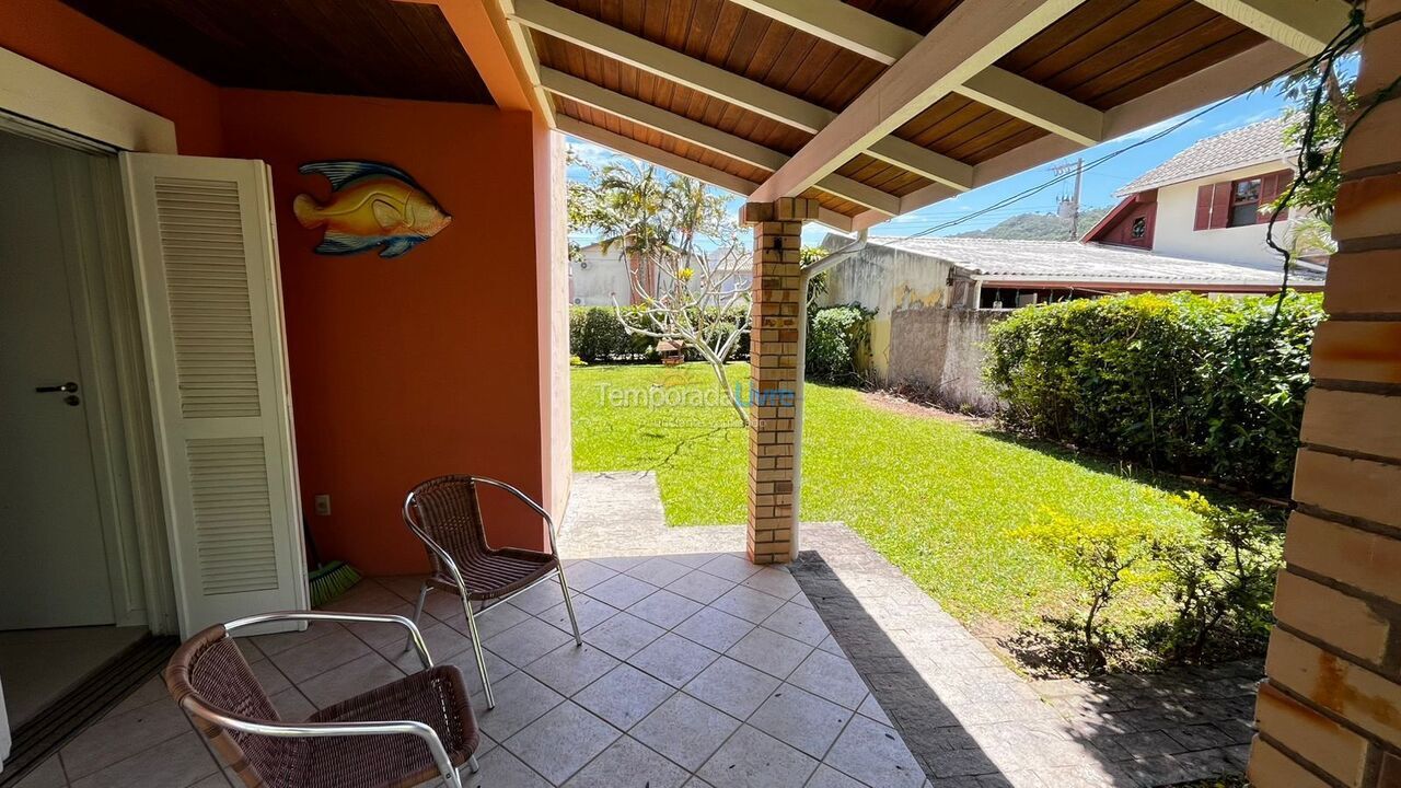 Casa para alquiler de vacaciones em Florianópolis (Cachoeira do Bom Jesus)