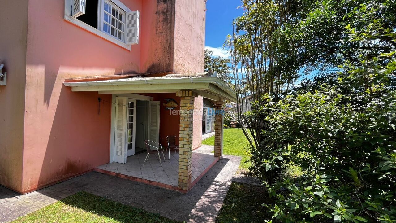 Casa para alquiler de vacaciones em Florianópolis (Cachoeira do Bom Jesus)