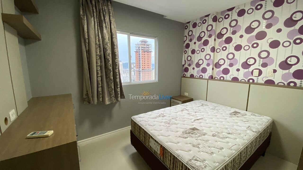 Apartamento para aluguel de temporada em Balneário Camboriú (Praia Central)