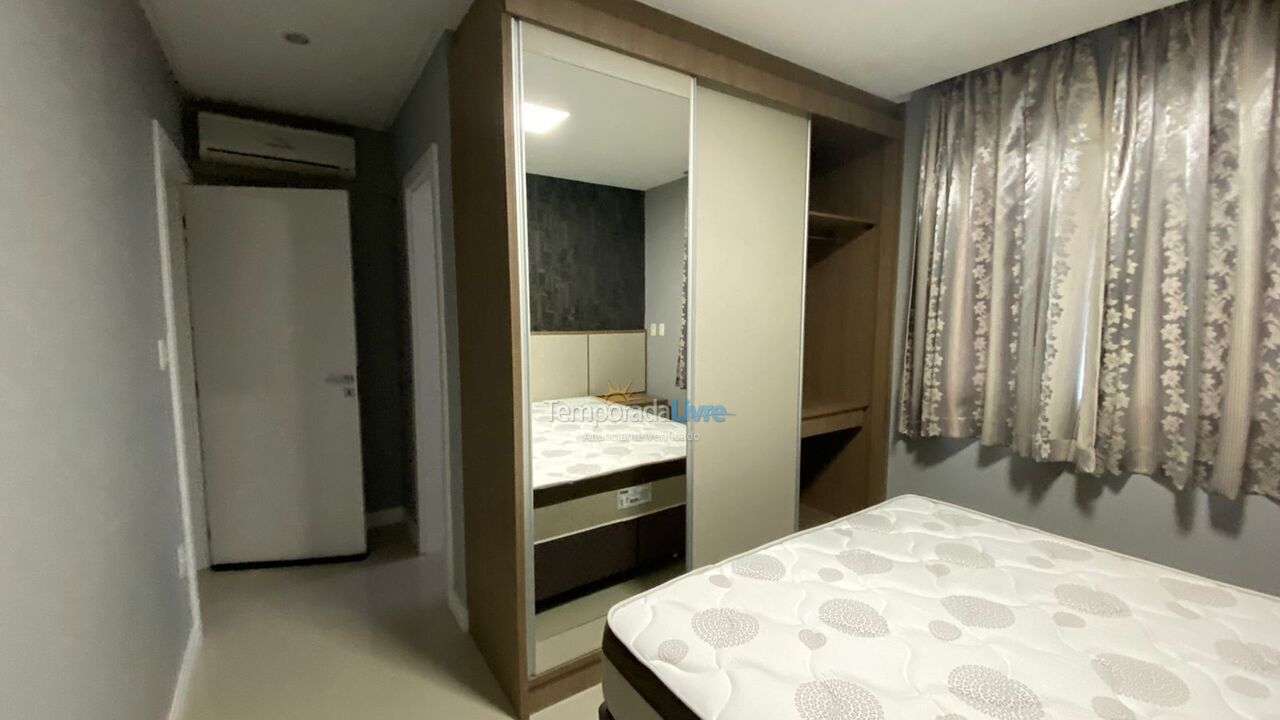 Apartamento para aluguel de temporada em Balneário Camboriú (Praia Central)