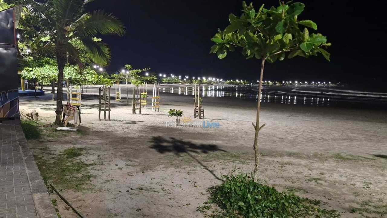 Apartamento para aluguel de temporada em Ubatuba (Pereque Açu)