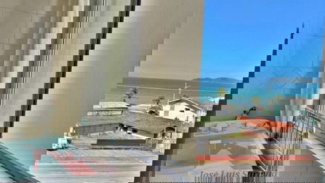 Apartamento con vista al mar a 50 metros de la playa Bombas para 6 personas