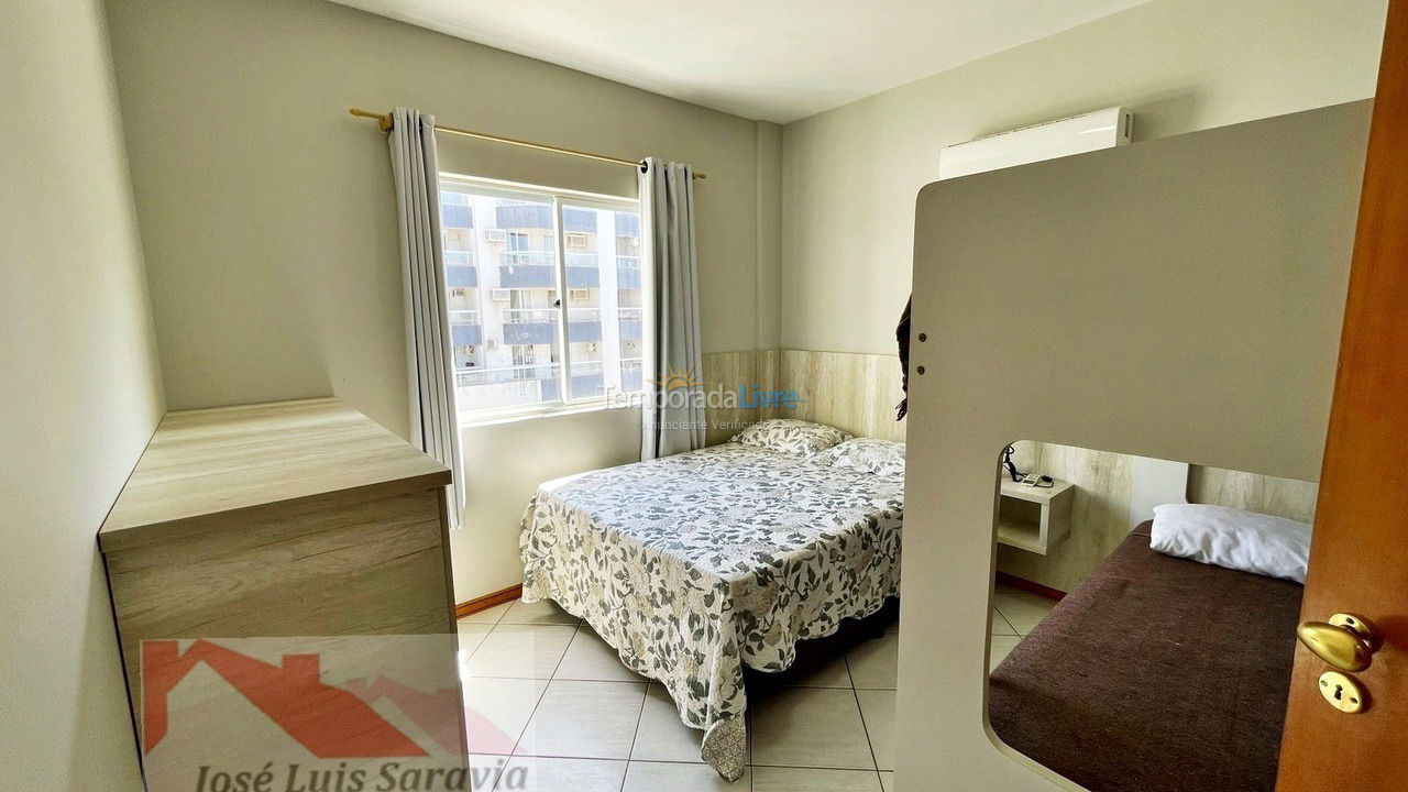 Apartamento para alquiler de vacaciones em Bombinhas (Praia de Bombas)