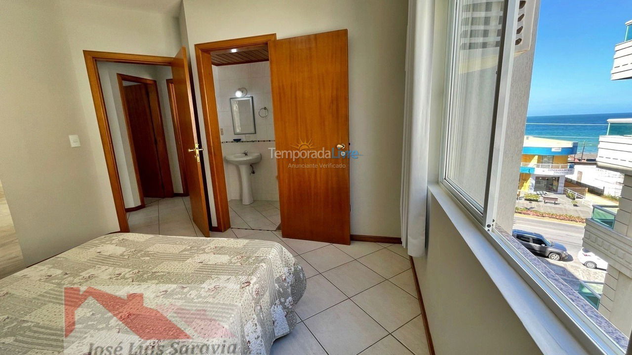 Apartamento para alquiler de vacaciones em Bombinhas (Praia de Bombas)