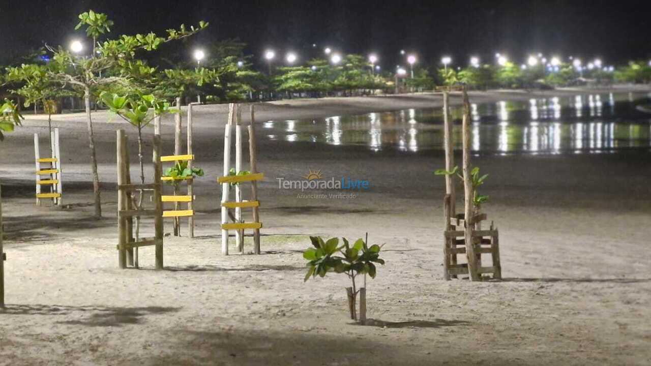 Apartamento para aluguel de temporada em Ubatuba (Pereque Açu)