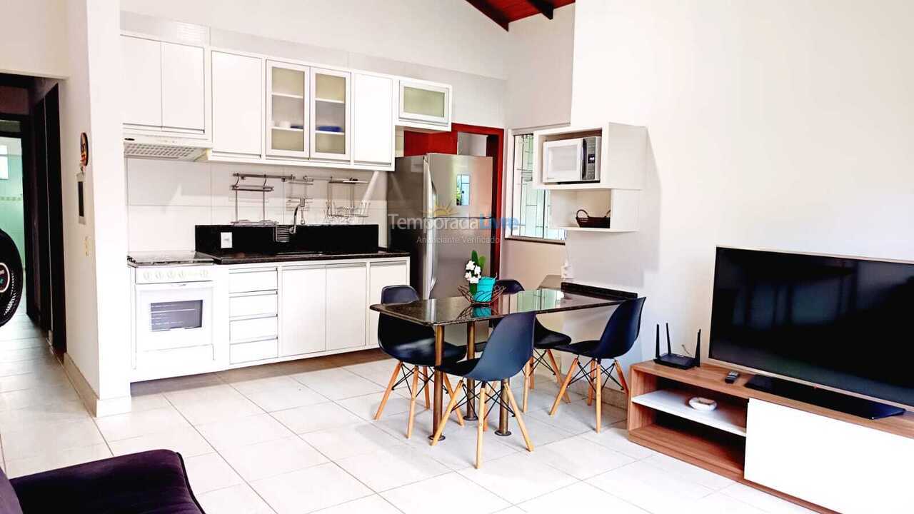 Casa para alquiler de vacaciones em Florianopolis (Campeche)