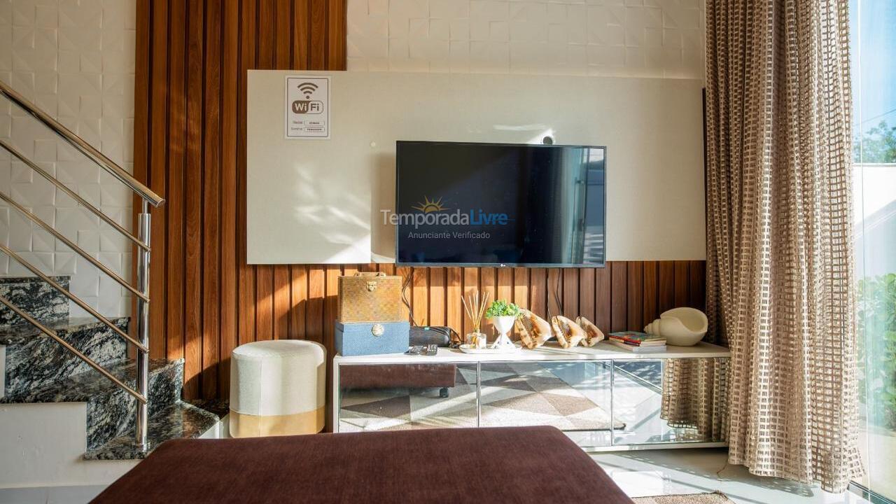 Casa para aluguel de temporada em Bombinhas (Praia de Zimbros)