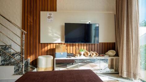 Casa de 2 pisos com piscina na praia de zimbros