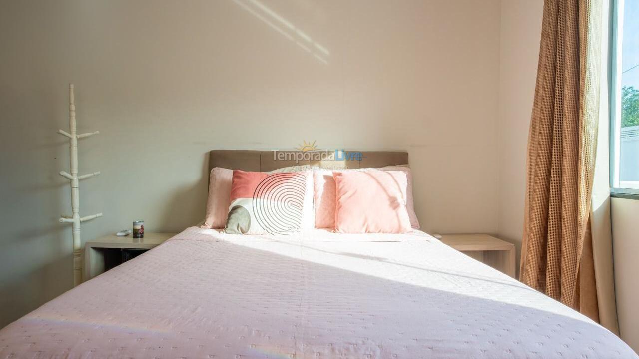 Casa para aluguel de temporada em Bombinhas (Praia de Zimbros)
