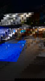 Casa de lujo con 4 suites en Arraial con bañera.