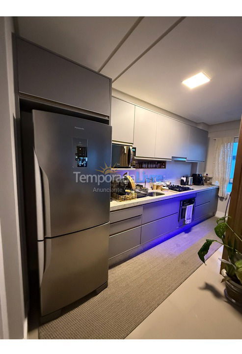 Apartment for vacation rental in Governador Celso Ramos (Praia de Palmas)