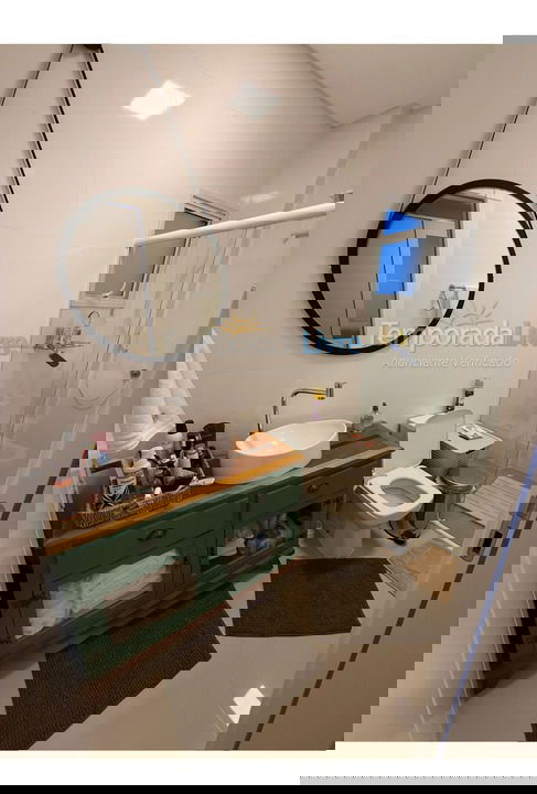 Apartment for vacation rental in Governador Celso Ramos (Praia de Palmas)