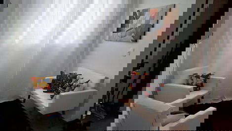 Apartment in the north zone with swimming pool and private parking.