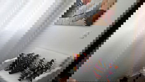 Apartment in the north zone with swimming pool and private parking.