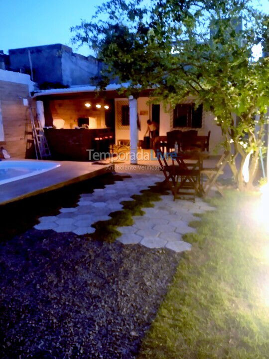 Casa para aluguel de temporada em Vera Cruz (Tairu)