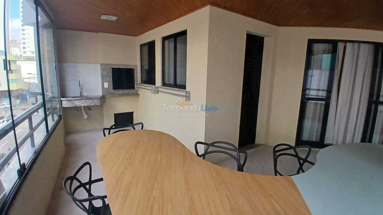 Apartamento para aluguel de temporada em Itapema (Meia Praia)