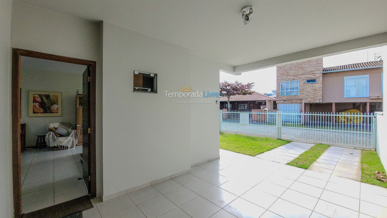 Casa para alquiler de vacaciones em São Francisco do Sul (Itaguaçu)