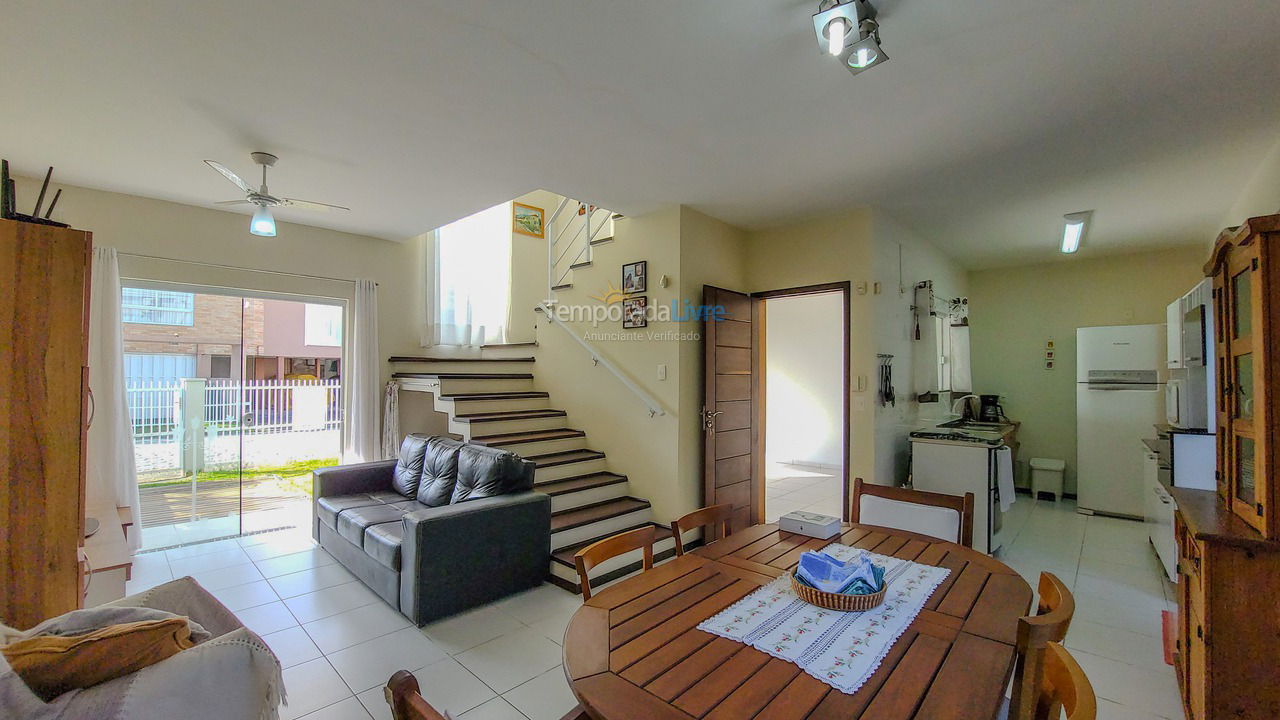 Casa para alquiler de vacaciones em São Francisco do Sul (Itaguaçu)