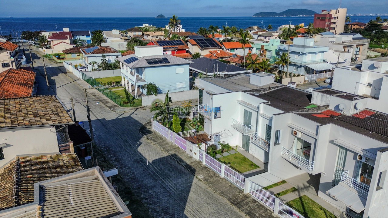 Casa para alquiler de vacaciones em São Francisco do Sul (Itaguaçu)