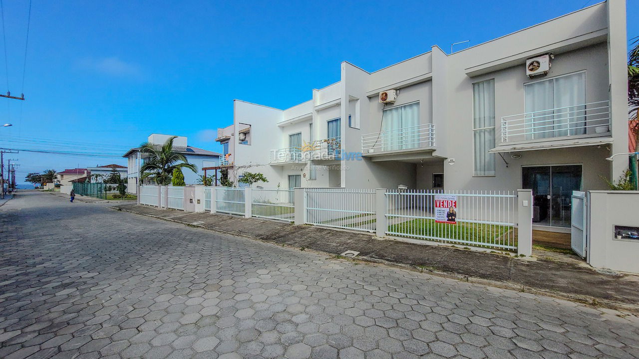 Casa para alquiler de vacaciones em São Francisco do Sul (Itaguaçu)