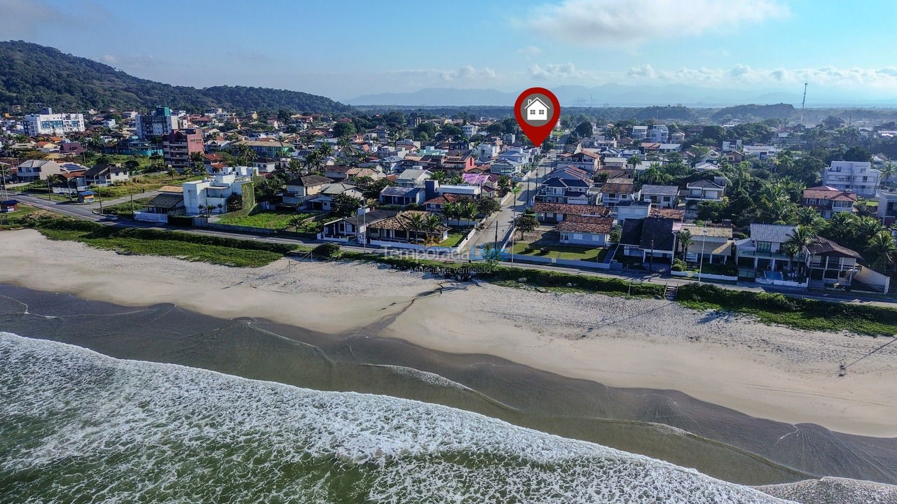 Casa para alquiler de vacaciones em São Francisco do Sul (Itaguaçu)