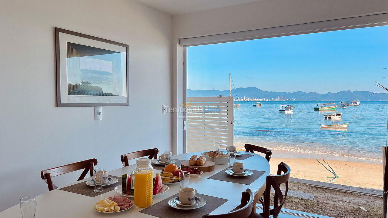 Casa para alquiler de vacaciones em Porto Belo (Araca)