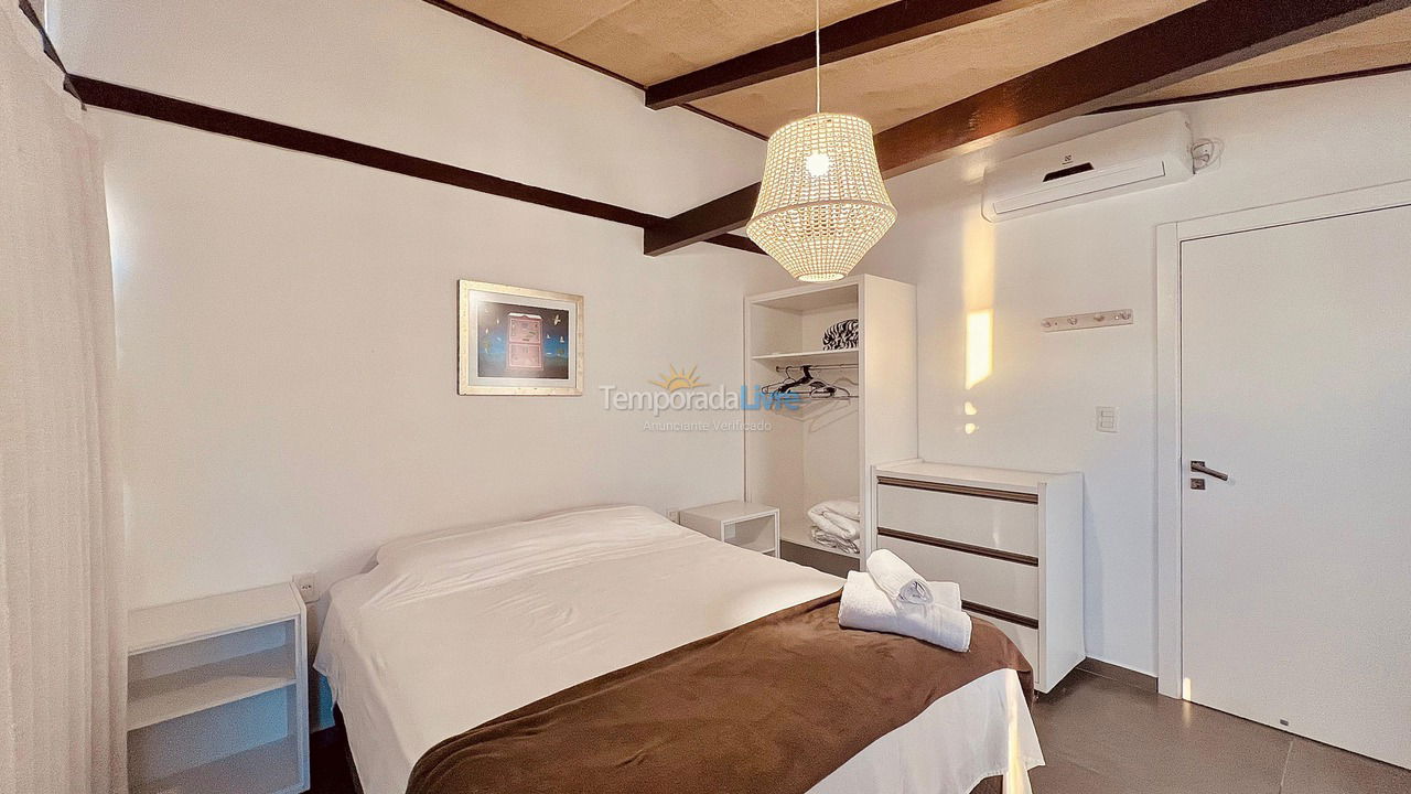 Casa para alquiler de vacaciones em Porto Belo (Araca)