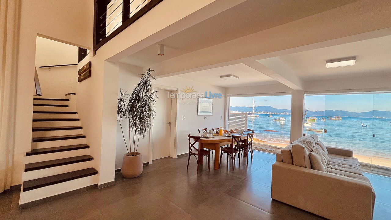 Casa para alquiler de vacaciones em Porto Belo (Araca)