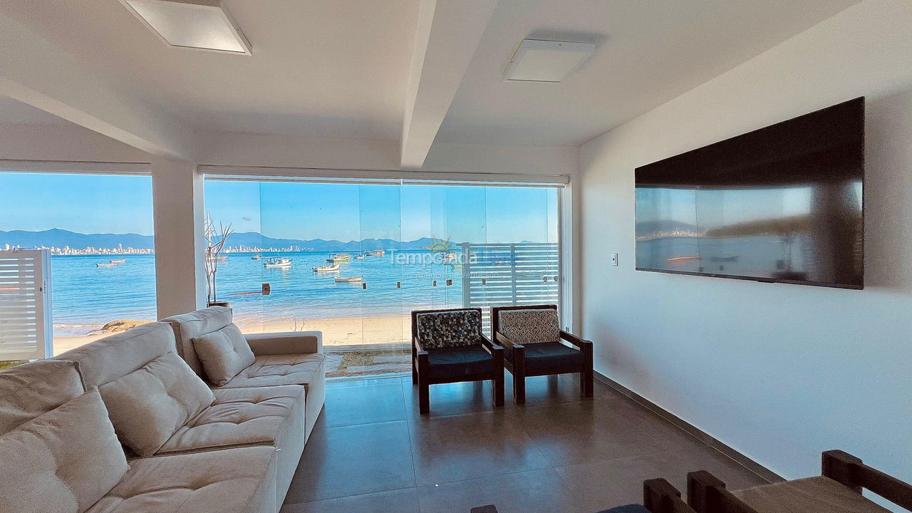 Casa para alquiler de vacaciones em Porto Belo (Araca)