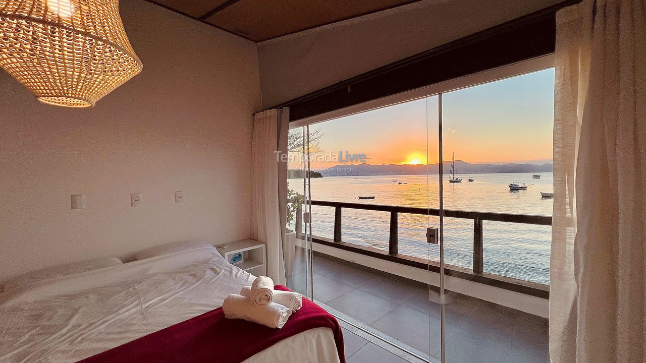 Casa para alquiler de vacaciones em Porto Belo (Araca)