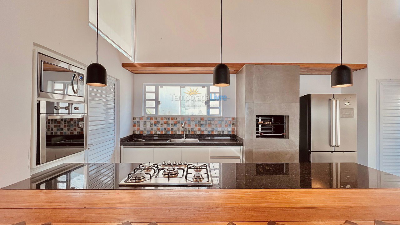 Casa para alquiler de vacaciones em Porto Belo (Araca)