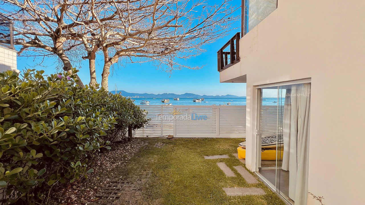 Casa para alquiler de vacaciones em Porto Belo (Araca)