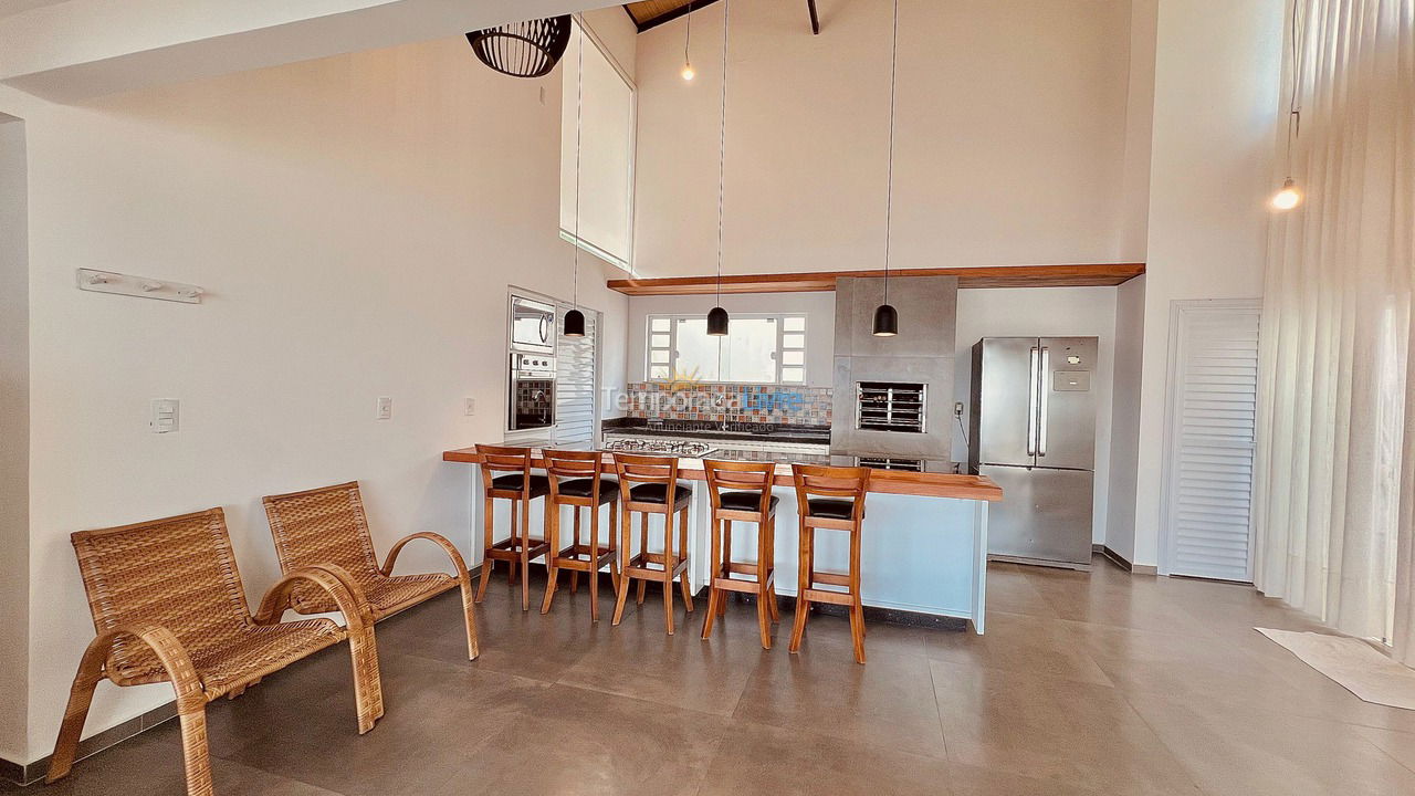 Casa para alquiler de vacaciones em Porto Belo (Araca)