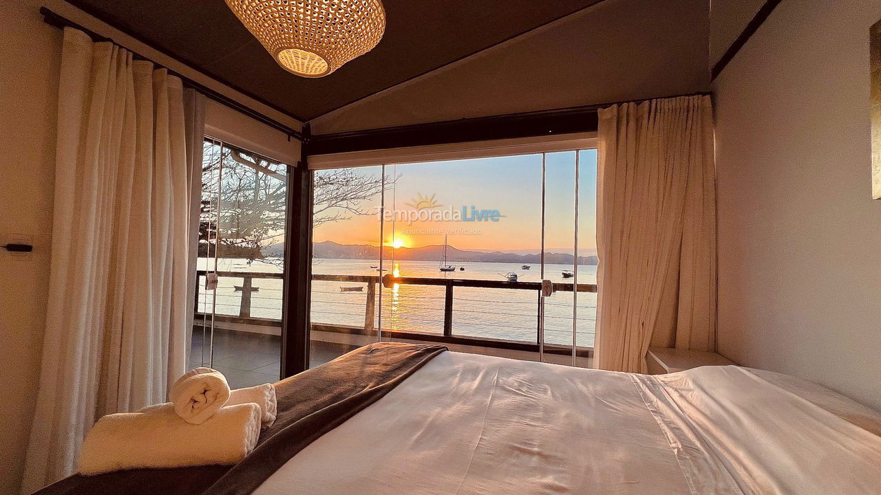 Casa para alquiler de vacaciones em Porto Belo (Araca)