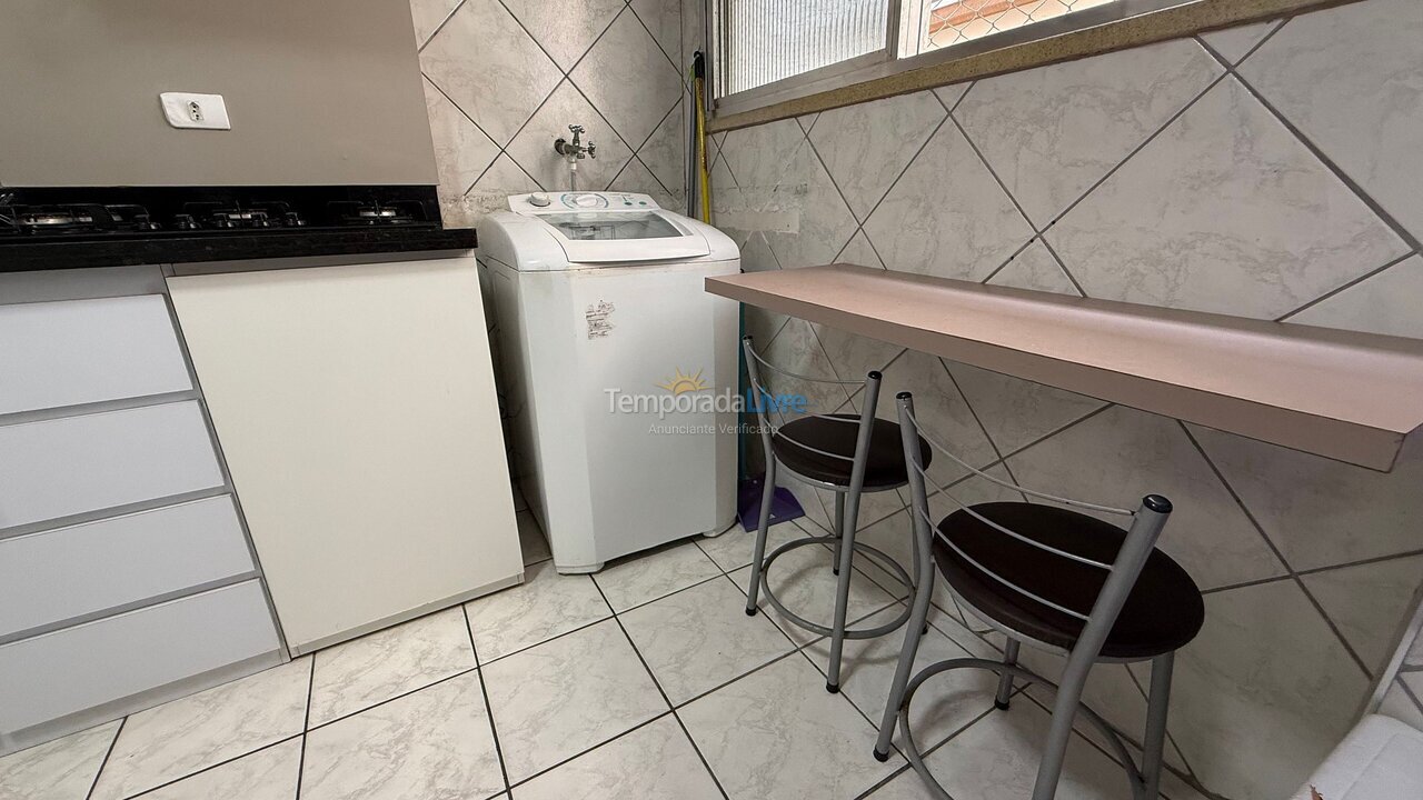 Apartamento para aluguel de temporada em Praia Grande (Vila Guilhermina)