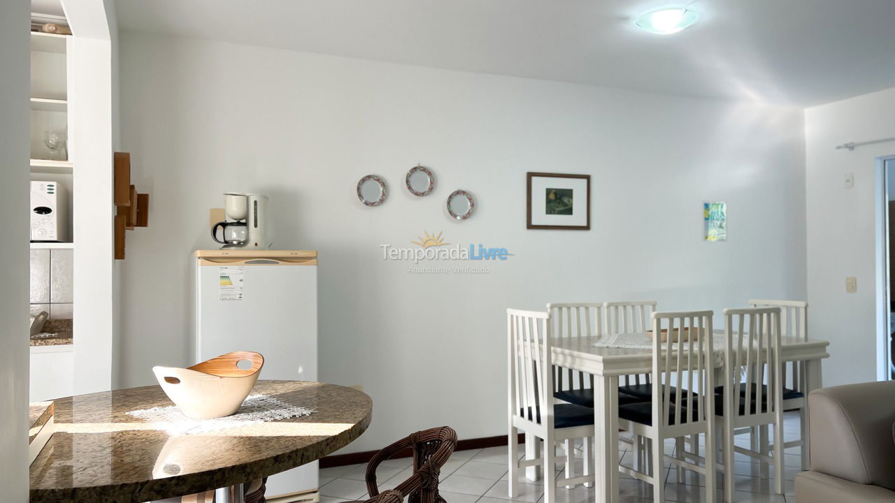 Apartment for vacation rental in Bombinhas (Praia de Bombinhas)