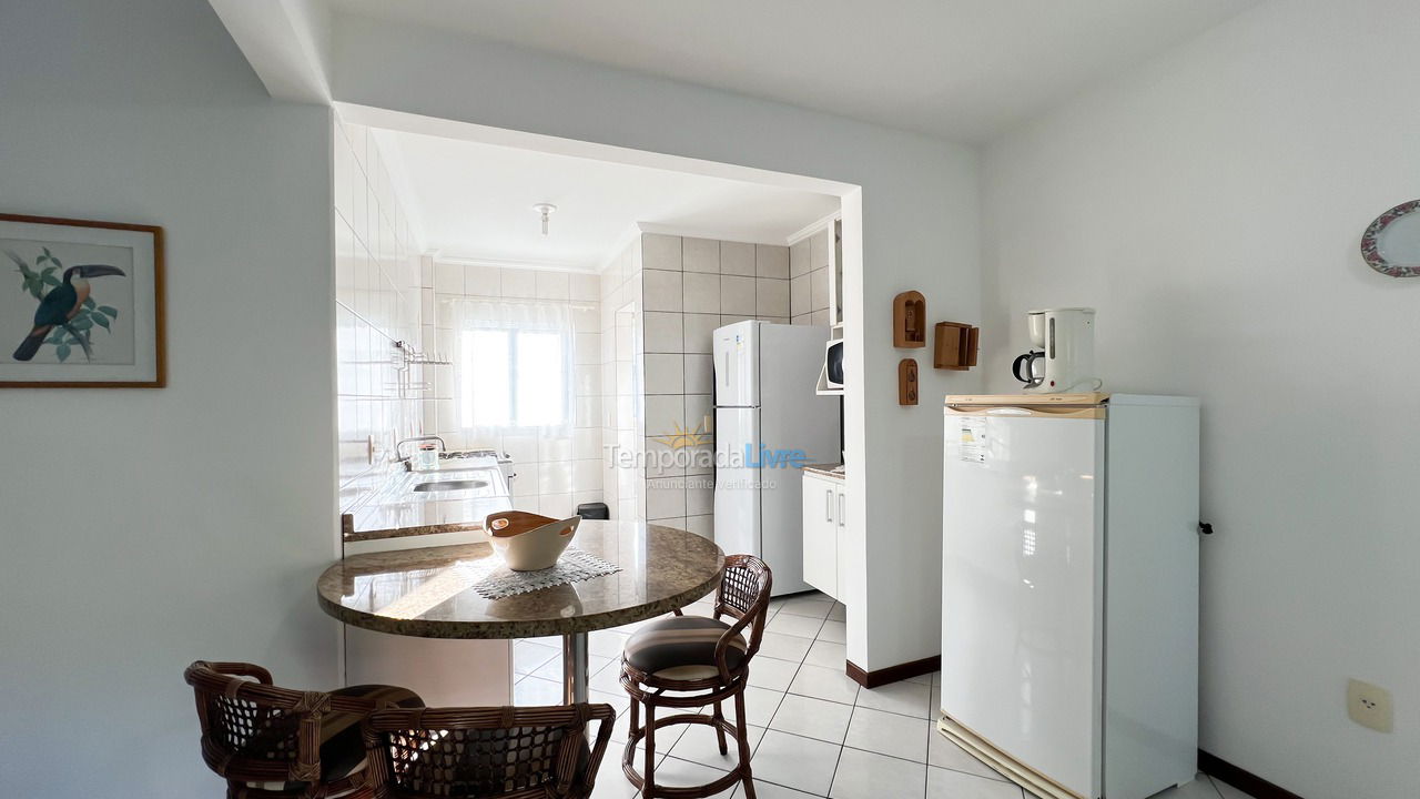 Apartment for vacation rental in Bombinhas (Praia de Bombinhas)