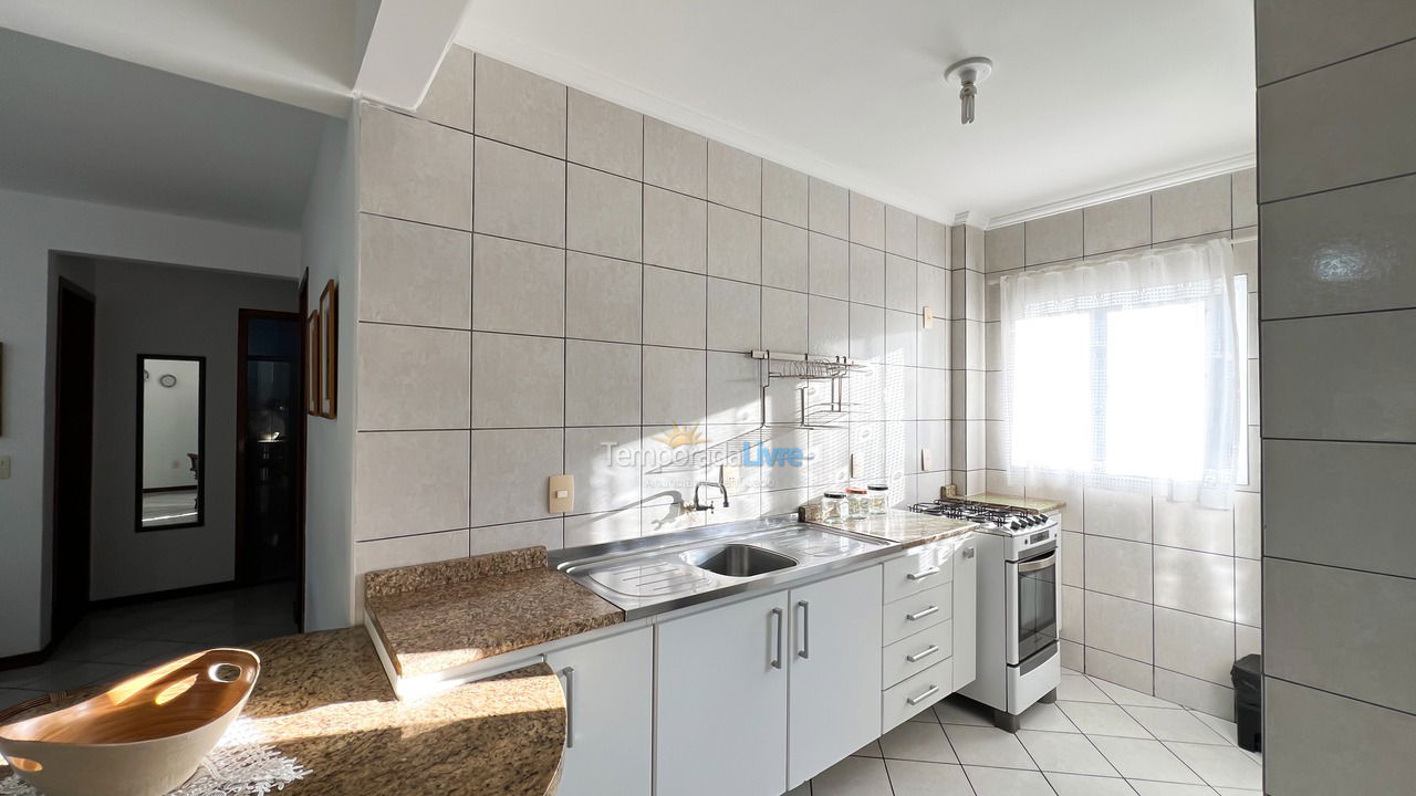 Apartment for vacation rental in Bombinhas (Praia de Bombinhas)