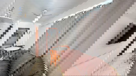 Apartment with 1 bedroom in the center of Bombinhas