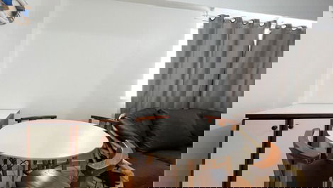 Apartment with 1 bedroom in the center of Bombinhas