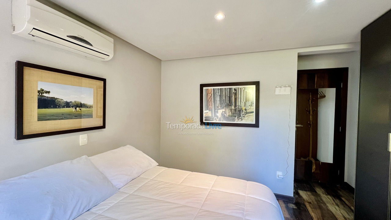 House for vacation rental in Bombinhas (Praia de Bombinhas)