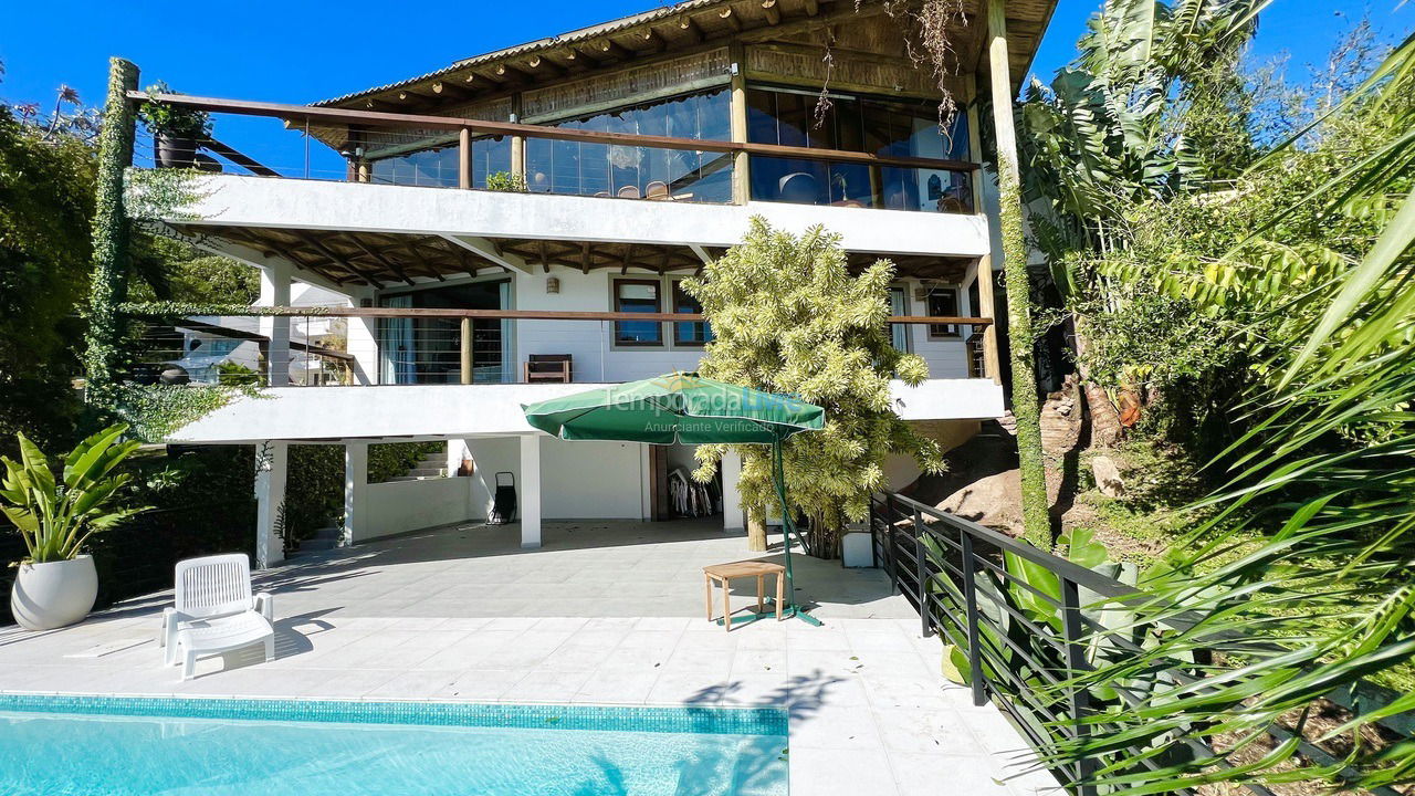 House for vacation rental in Bombinhas (Praia de Bombinhas)