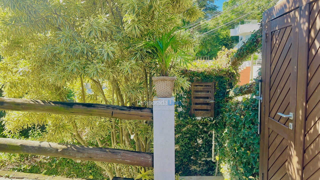 House for vacation rental in Bombinhas (Praia de Bombinhas)