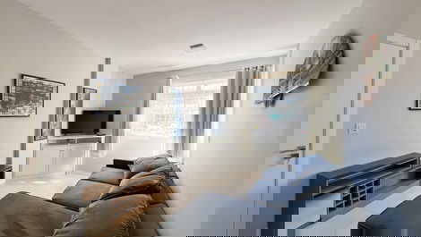 Sala de estar com tv