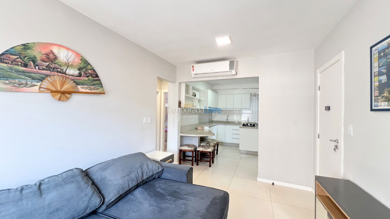 Apartment for vacation rental in Bombinhas (Praia de Bombinhas)