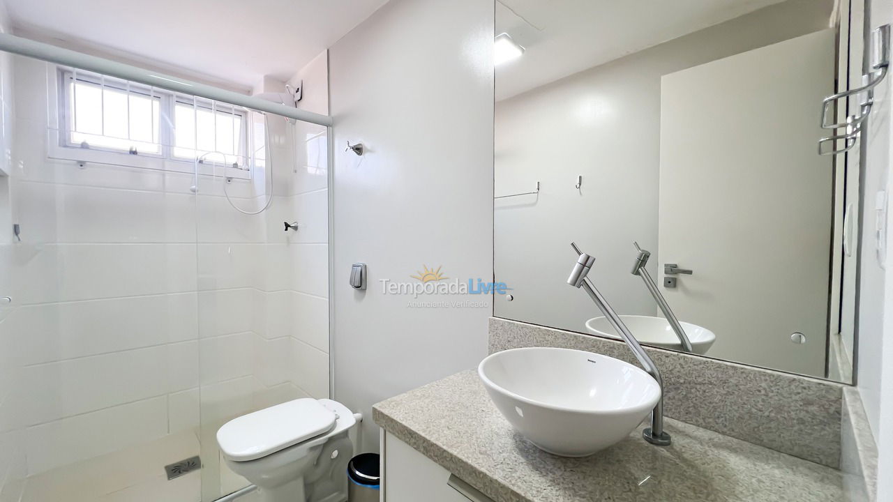 Apartment for vacation rental in Bombinhas (Praia de Bombinhas)