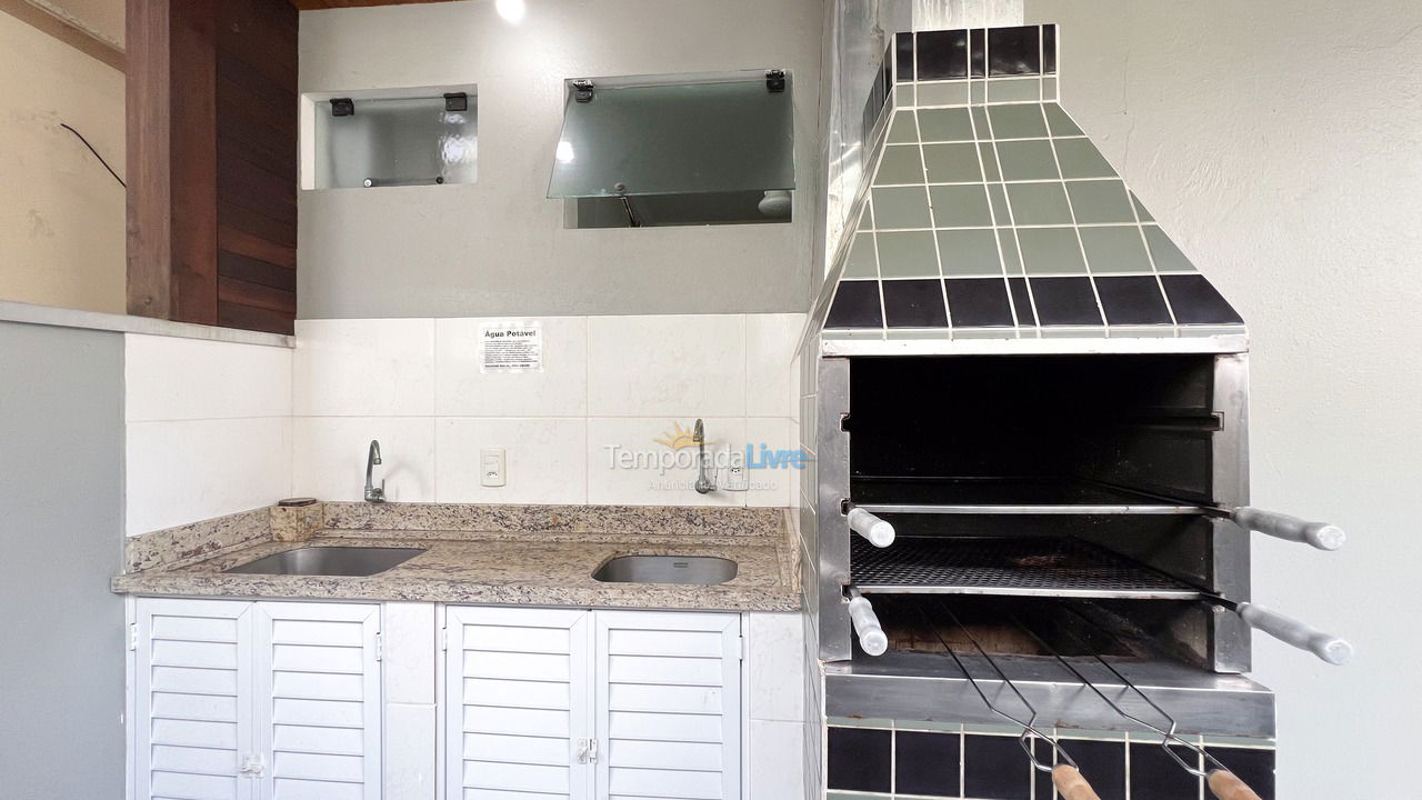 Apartment for vacation rental in Bombinhas (Praia de Bombinhas)