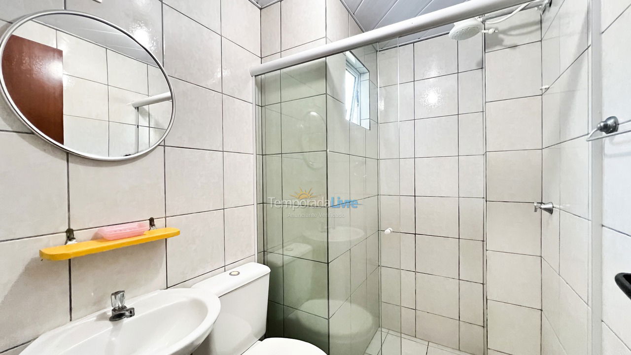 Apartment for vacation rental in Bombinhas (Praia de Bombinhas)