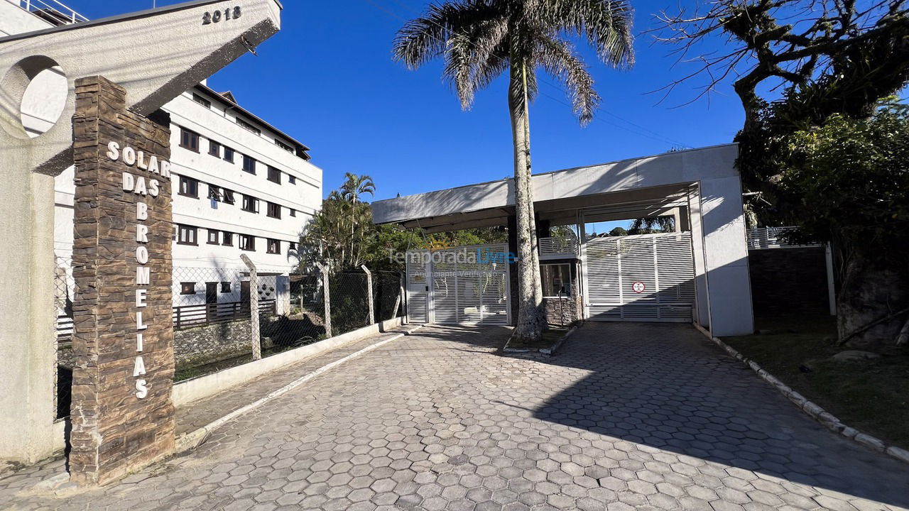 Apartment for vacation rental in Bombinhas (Praia de Bombinhas)