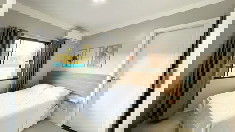 Apartamento en planta baja en el bloque del mar en Bombinhas!